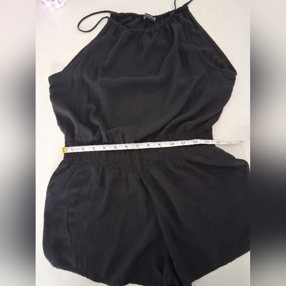 Brandy Melville/ Black Halter Neck Romper/ One Size (Please See Measurements) - Picture 4 of 10